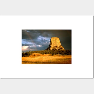 View of Devil's Tower, a basalt outcrop (E417/0148) Posters and Art